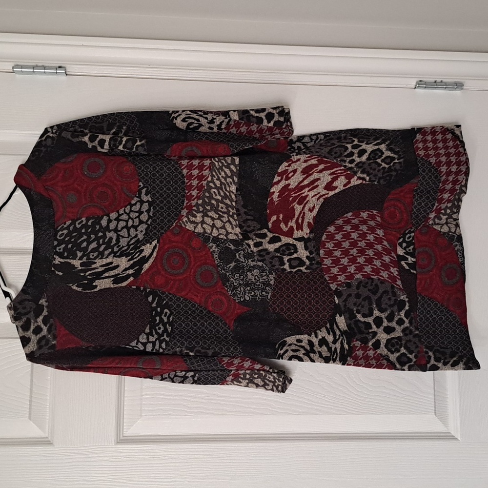 Clientele Tunic Top - Picture 5 of 7